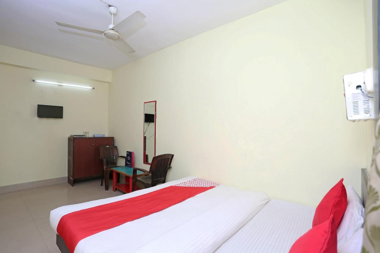 Oyo 5719 Hotel Jannat Palace Bhubaneswar Ngoại thất bức ảnh