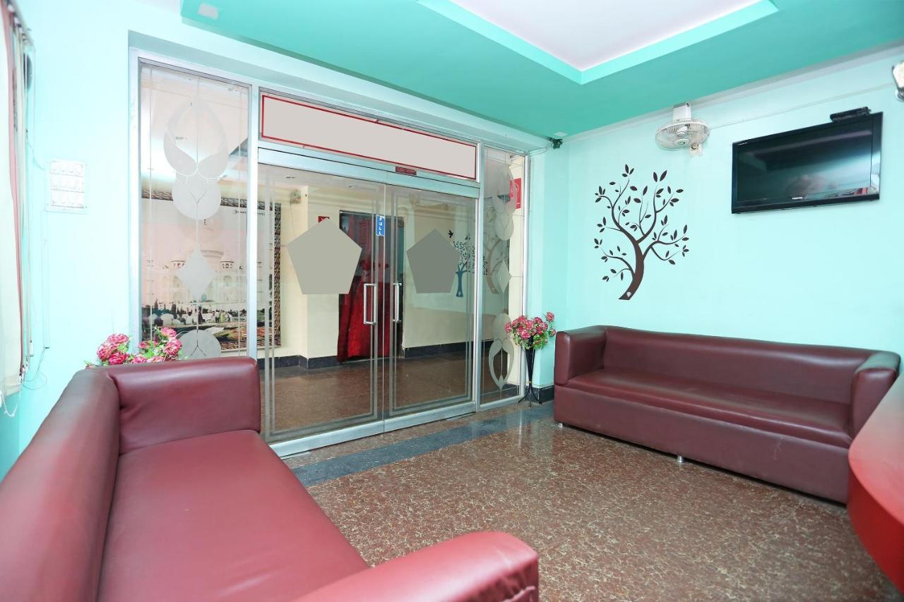 Oyo 5719 Hotel Jannat Palace Bhubaneswar Ngoại thất bức ảnh